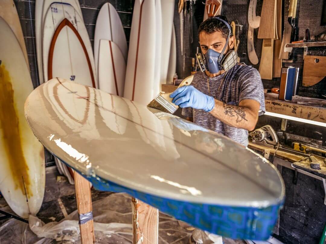 surfboard-shaper